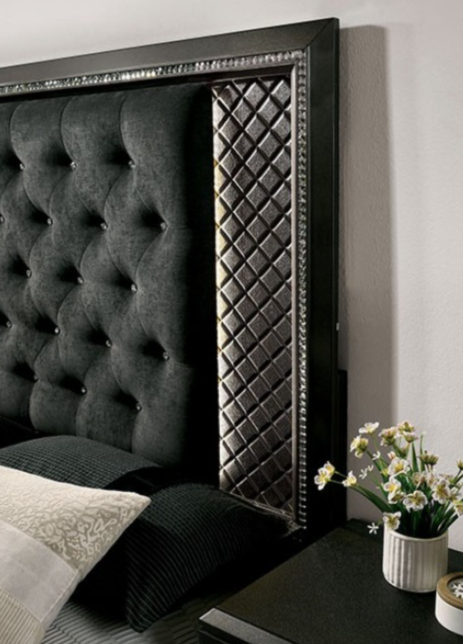 Demetria Bed