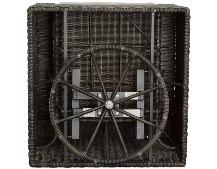 Jones Outdoor Swivel Lounge Chair