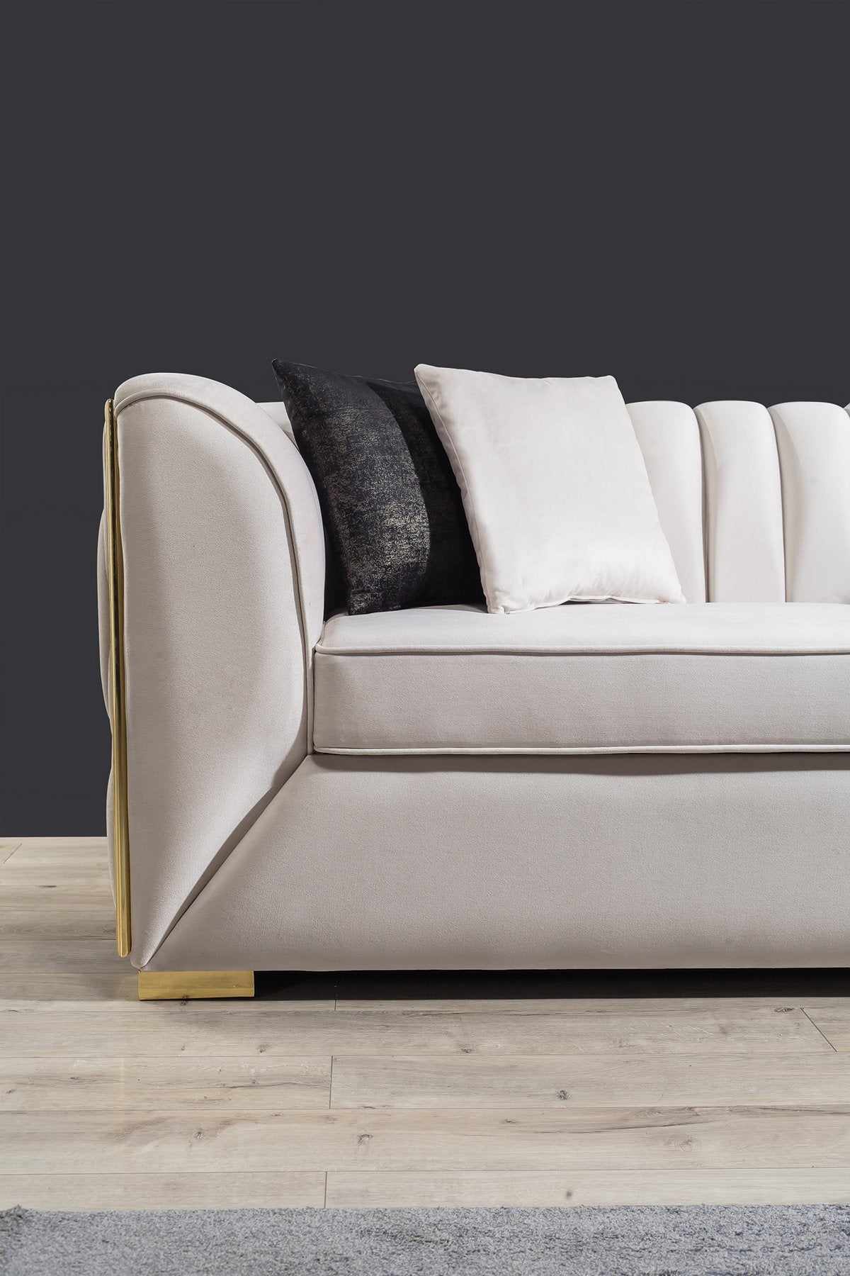 Dream B Velvet Sofa & Loveseat
