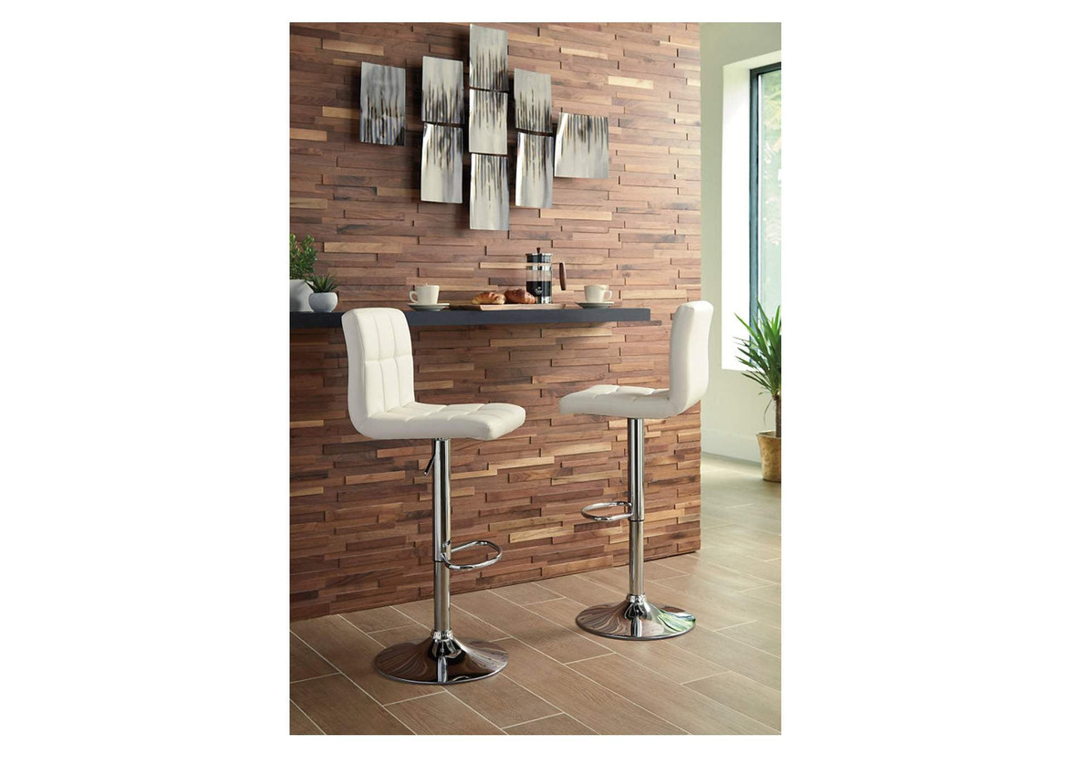 Bar Stools & Chairs