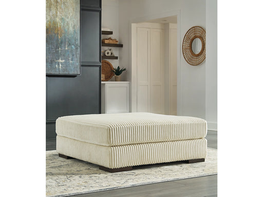 Lindyn Oversized Accent Ottoman