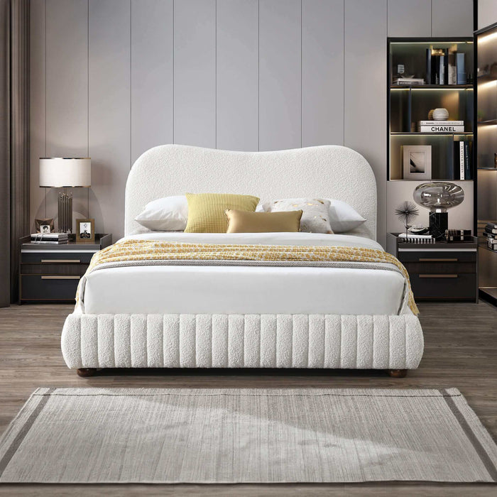 Norme Boucle Upholstered Low Profile Queen Size Platform Bed In Cream