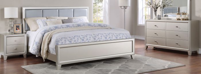 Omni 4-Piece Queen Bedroom Set (Queen Bed, Nightstand, Dresser/Mirror)