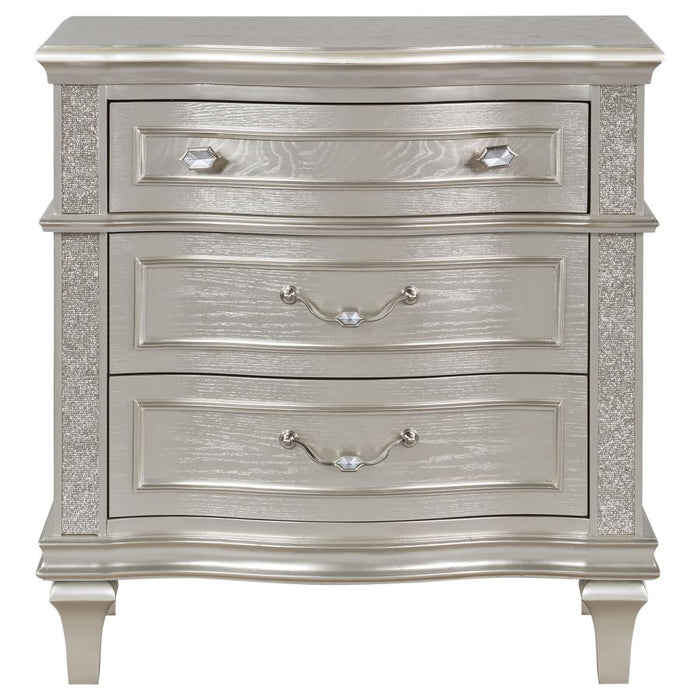 Evangeline 3-Drawer Nightstand Silver Oak