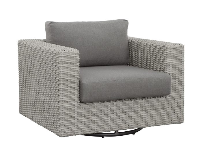 Blakley Swivel Chair w/ .5 Round Wicker