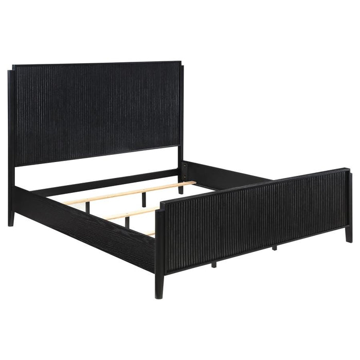 Brookmead 5-piece Bedroom Set Black