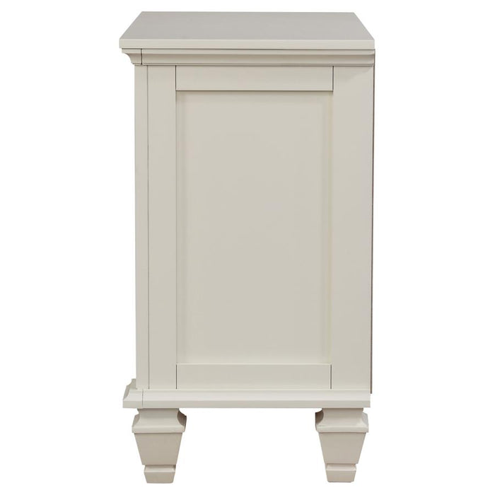 Sandy Beach 3-drawer Nightstand Buttermilk