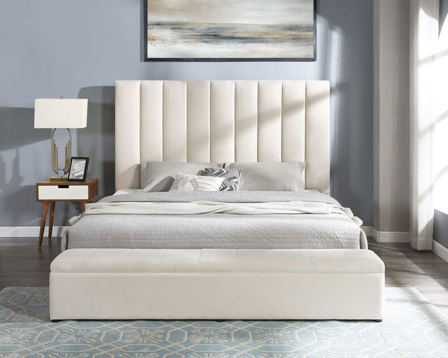 Valencia Platform Bed