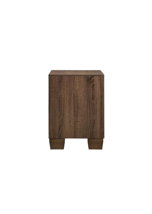 Brandon 2-drawer Nightstand Medium Warm Brown