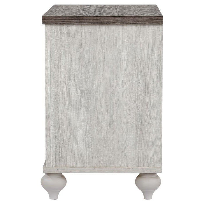 Stillwood 2-drawer Nightstand Vintage Linen