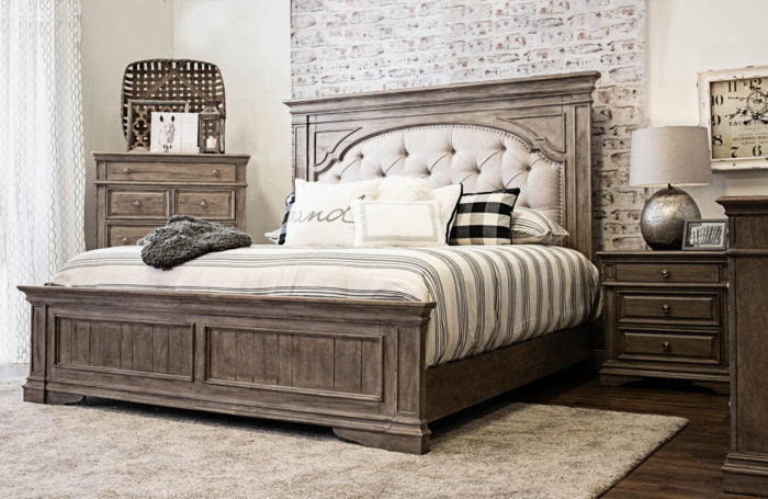 Highland Park 4-Piece Queen Set (Q Bed/NS/Dresser/Mir)