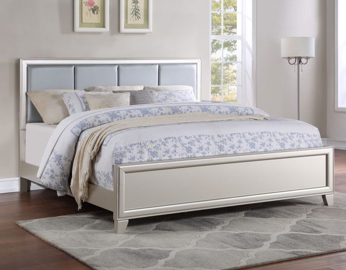 Omni 4-Piece Queen Bedroom Set (Queen Bed, Nightstand, Dresser/Mirror)