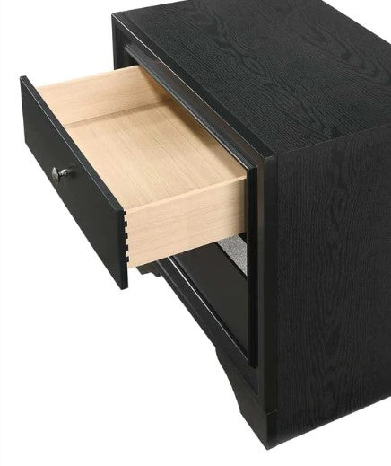 Regata Black/Silver Nightstand