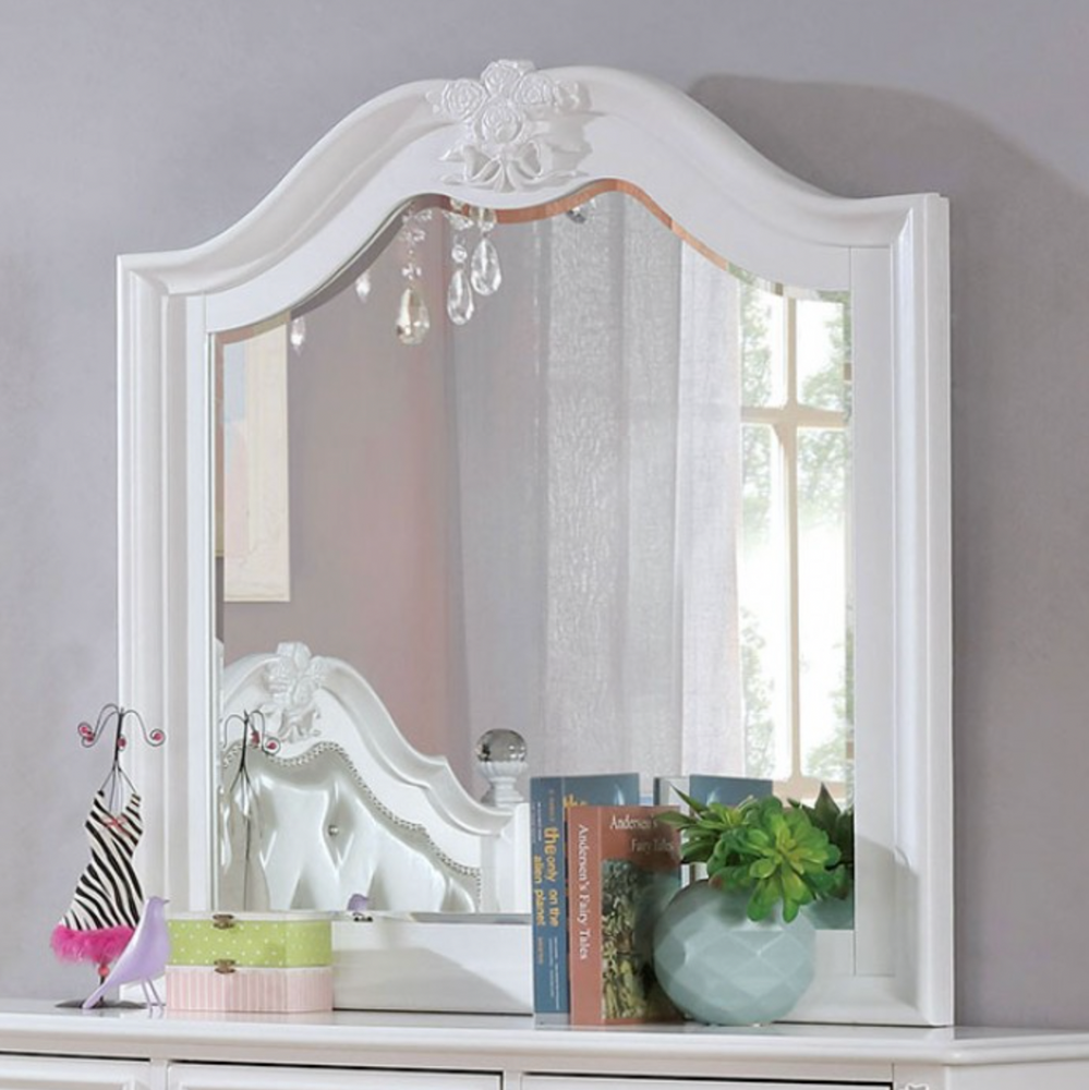 Belva Mirror